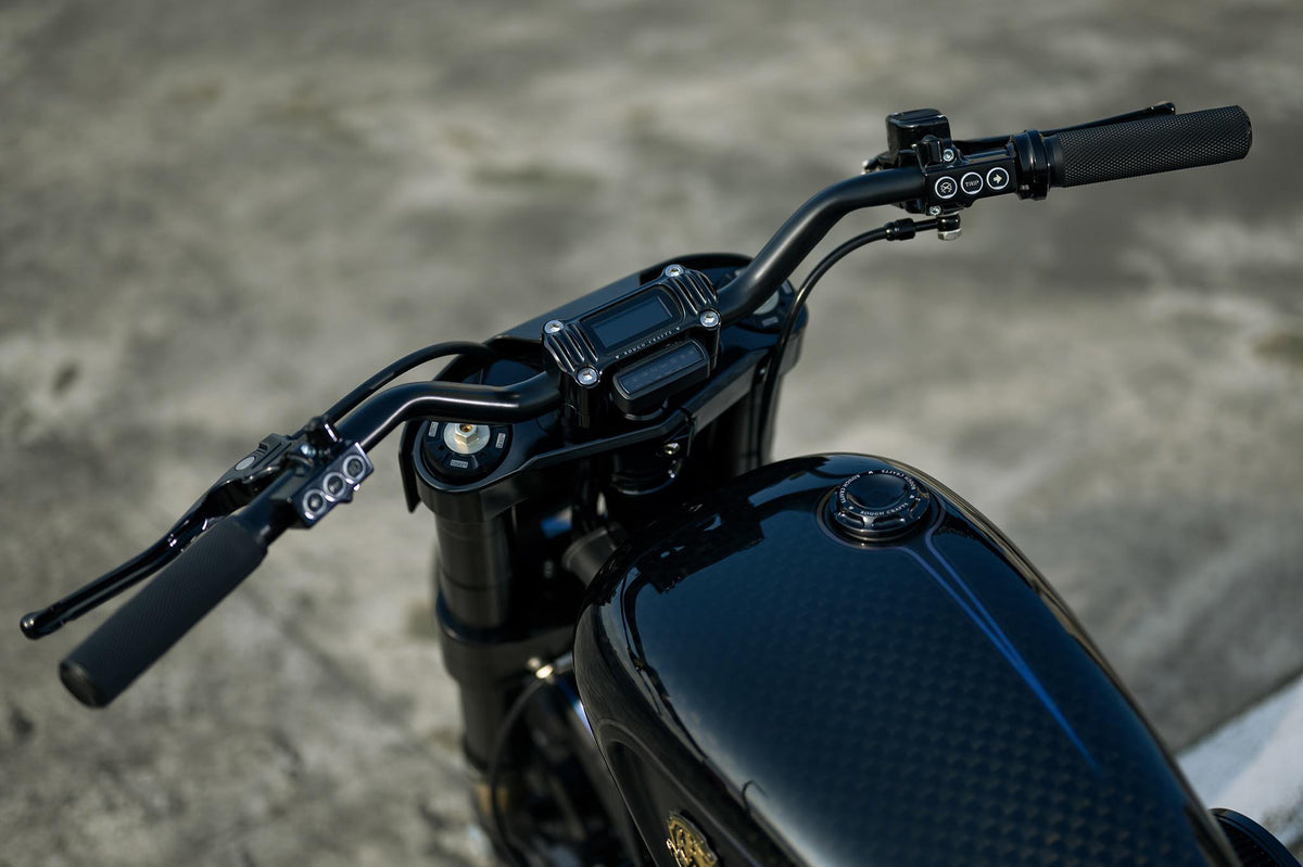 ROUGH CRAFTS Finned Risers for M8 softails